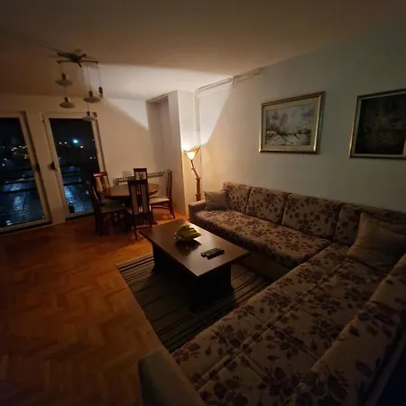 Apartman Chess Apartamento